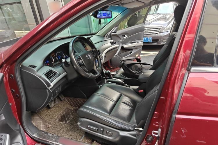Used Honda Crosstour 2014 2.4L Luxury Edition Left Front Seat