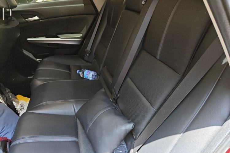 Used Honda Crosstour 2014 2.4L Luxury Edition Left Rear Seat