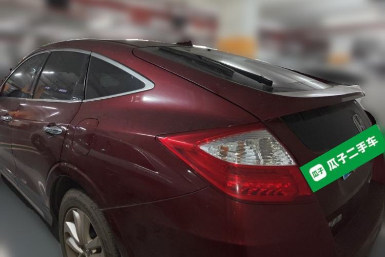 Used Honda Crosstour 2014 2.4L Luxury Edition Rear Left 45 Deg