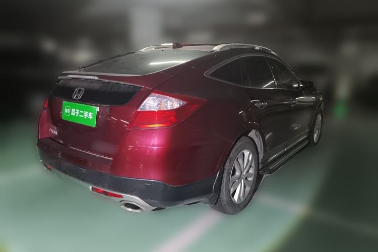 Used Honda Crosstour 2014 2.4L Luxury Edition Rear Right 45 Deg