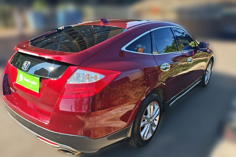 Used Honda Crosstour 2014 2.4L Luxury Edition Rear Right 45 Deg