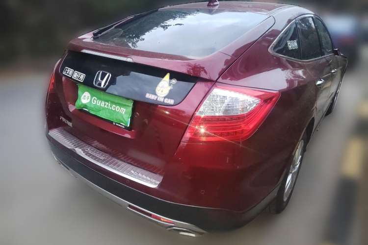 Used Honda Crosstour 2014 2.4L Luxury Edition Rear Right 45 Deg