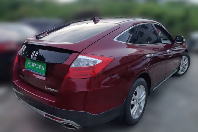 Used Honda Crosstour 2014 2.4L Luxury Edition Rear Right 45 Deg