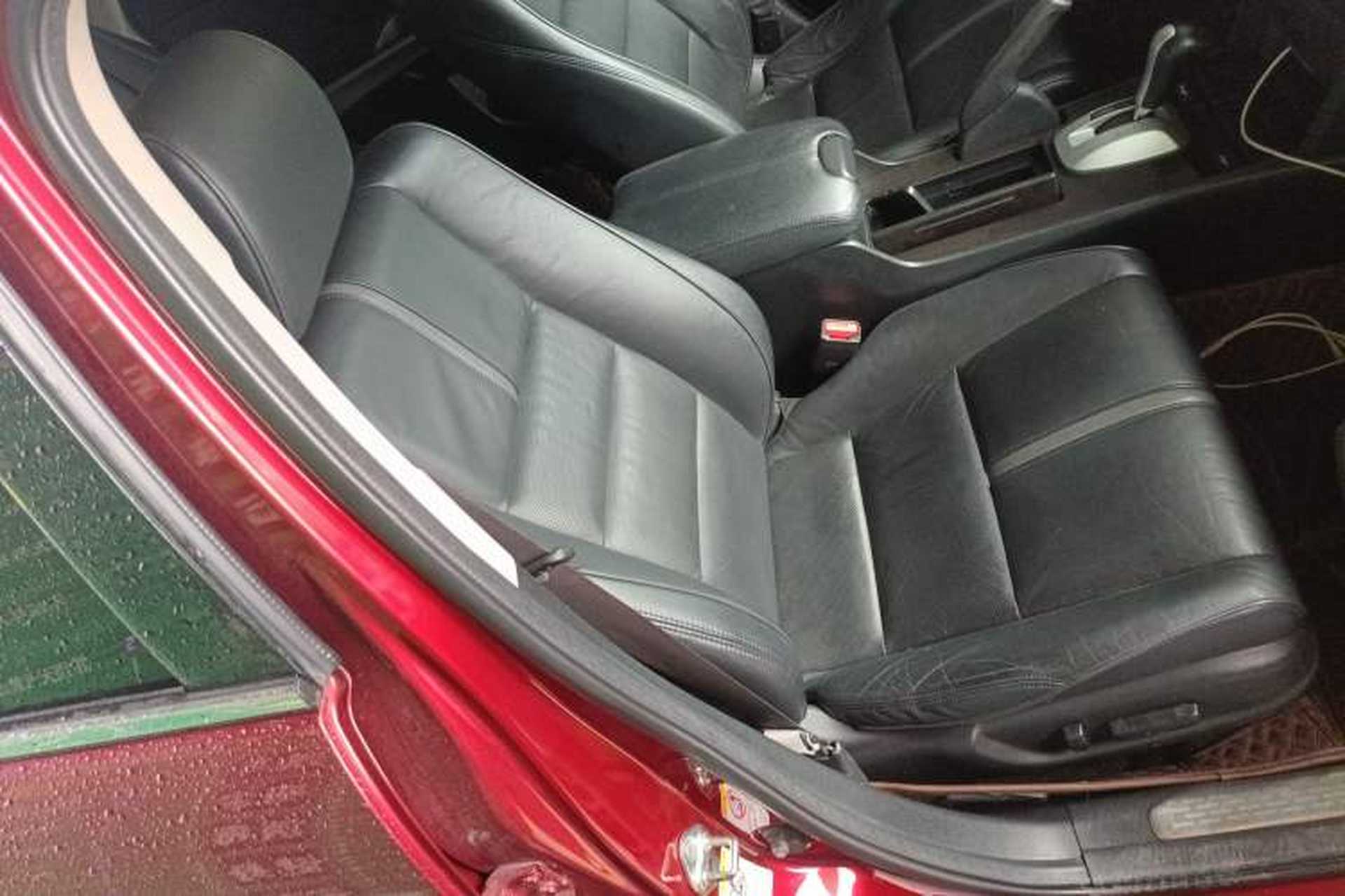 Used Honda Crosstour 2014 2.4L Luxury Edition Right Front Seat