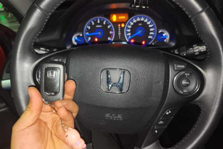 Used Honda Crosstour 2014 2.4L Luxury Edition Vehicle Key