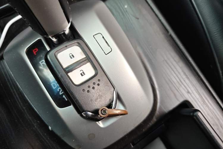 Used Honda Crosstour 2014 2.4L Luxury Edition Vehicle Key