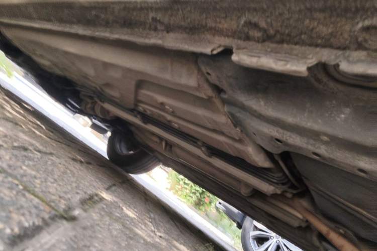 Used Honda Crosstour 2014 2.4L Luxury Edition Chassis Rear Left