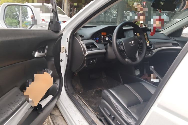 Used Honda Crosstour 2014 2.4L Luxury Edition Driver Seat