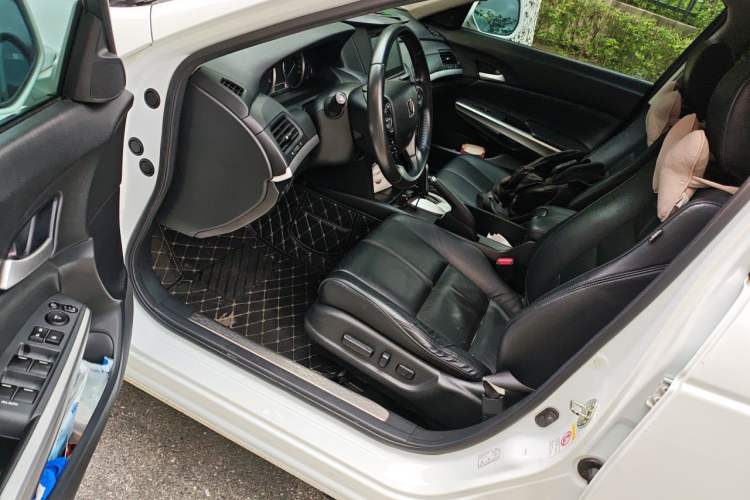 Used Honda Crosstour 2014 2.4L Luxury Edition Driver Seat