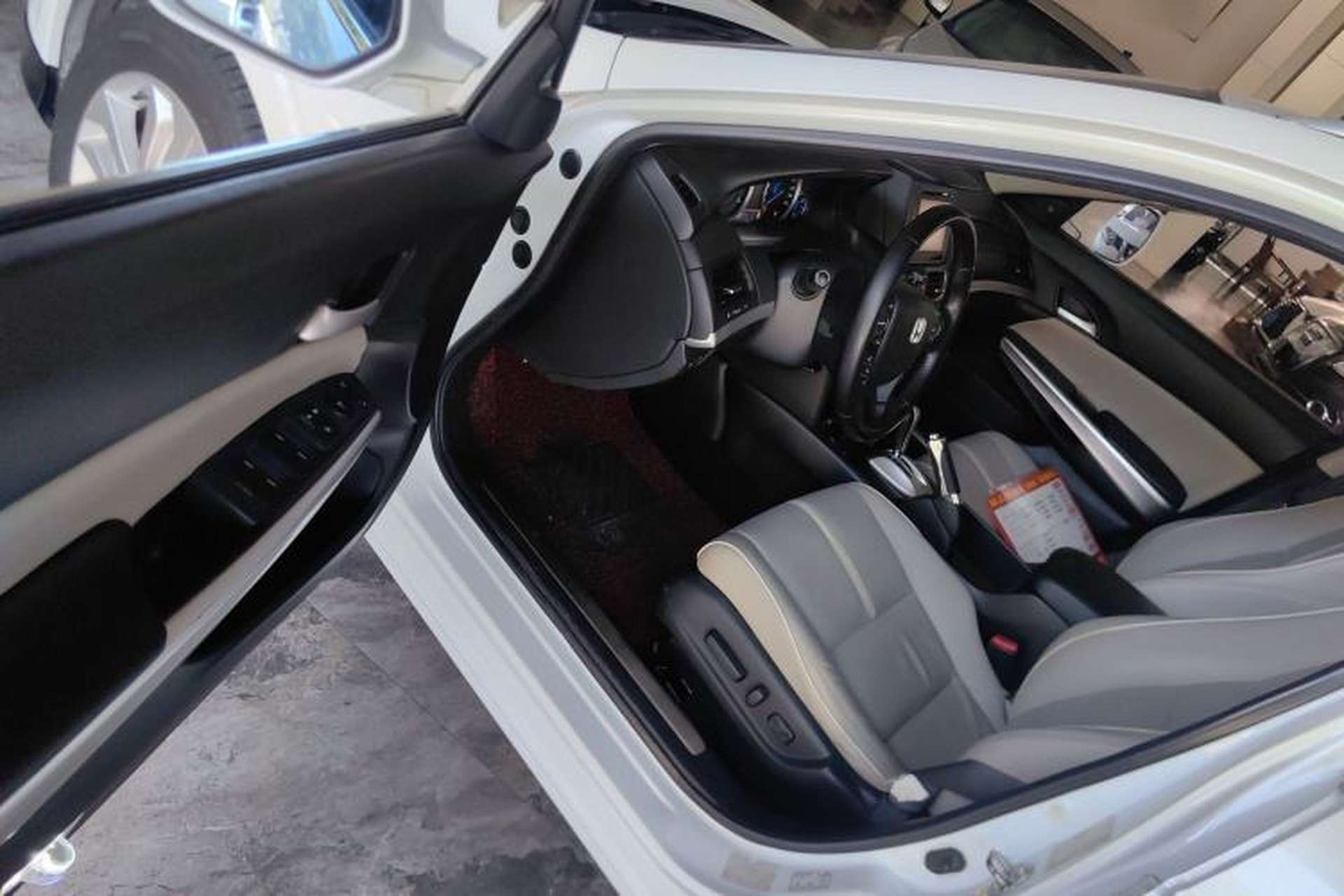 Used Honda Crosstour 2014 2.4L Luxury Edition Driver Seat