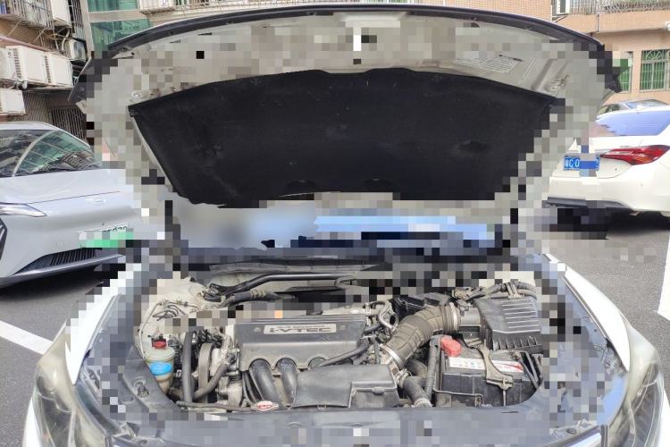Used Honda Crosstour 2014 2.4L Luxury Edition Engine Bay