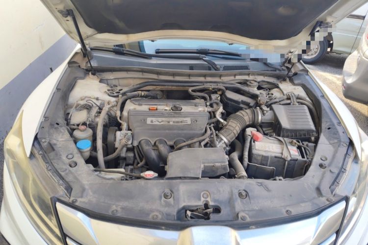 Used Honda Crosstour 2014 2.4L Luxury Edition Engine Bay