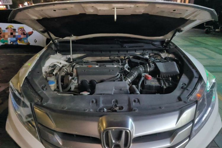 Used Honda Crosstour 2014 2.4L Luxury Edition Engine Bay