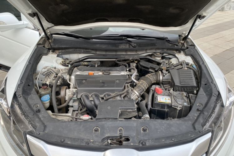 Used Honda Crosstour 2014 2.4L Luxury Edition Engine Bay