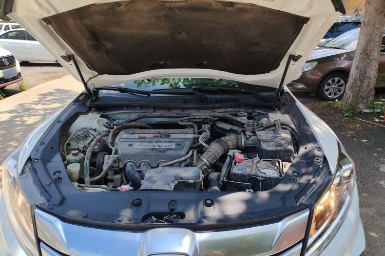 Used Honda Crosstour 2014 2.4L Luxury Edition Engine Bay