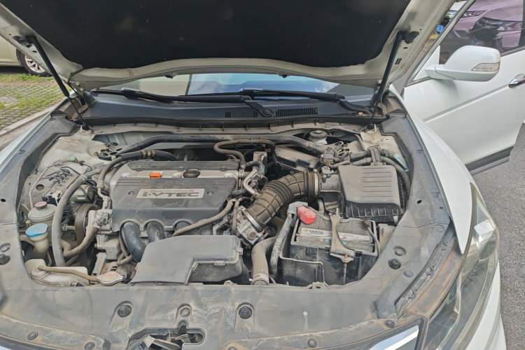 Used Honda Crosstour 2014 2.4L Luxury Edition Engine Bay Left