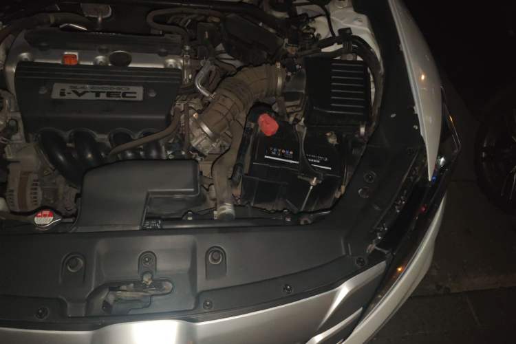 Used Honda Crosstour 2014 2.4L Luxury Navigation Edition Engine Bay Left
