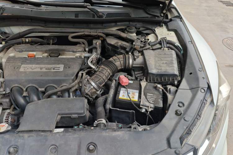 Used Honda Crosstour 2014 2.4L Luxury Edition Engine Bay Left