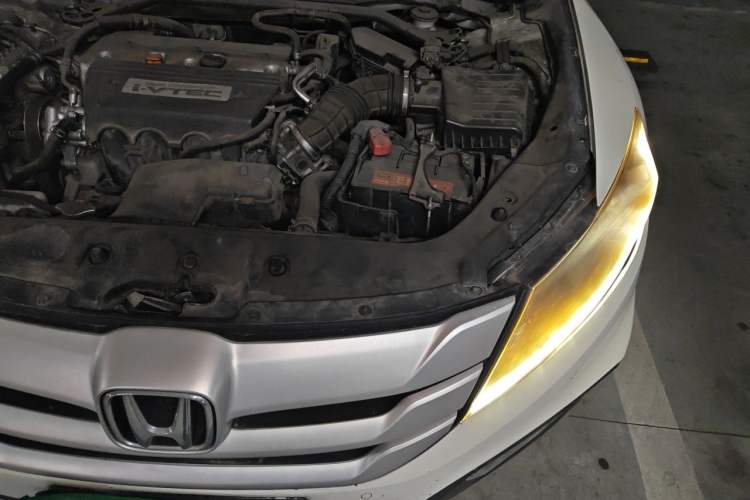 Used Honda Crosstour 2014 2.4L Luxury Edition Engine Bay Left