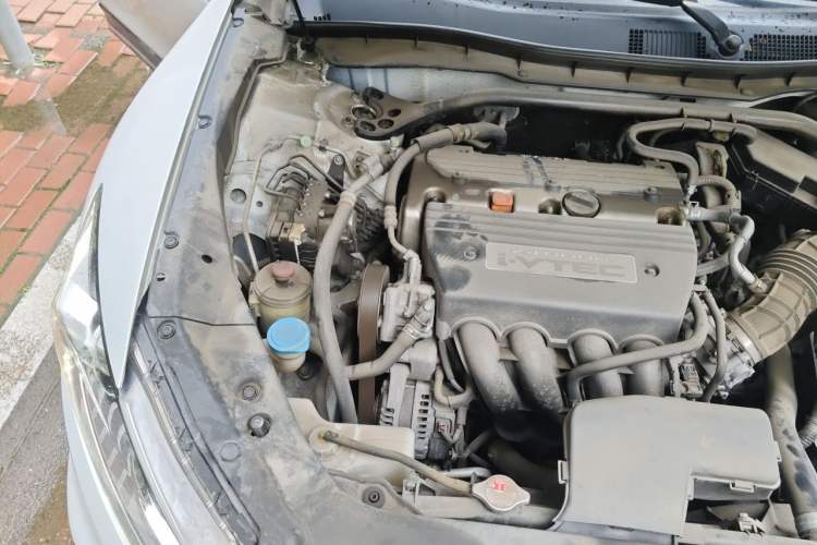 Used Honda Crosstour 2014 2.4L Luxury Edition Engine Bay Right