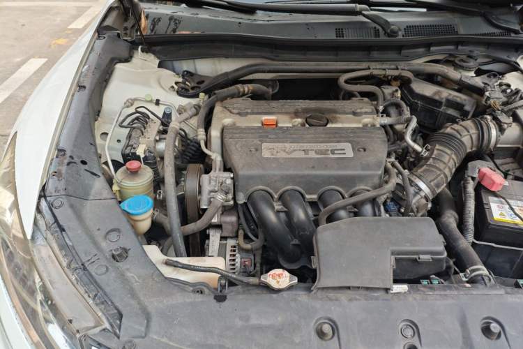 Used Honda Crosstour 2014 2.4L Luxury Edition Engine Bay Right