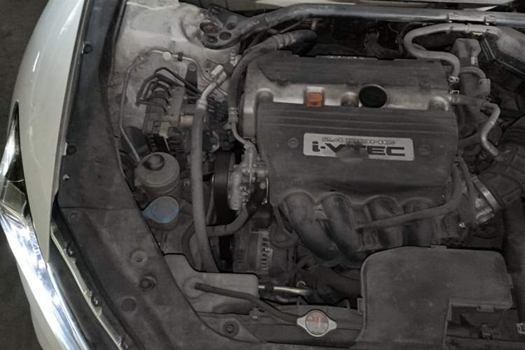 Used Honda Crosstour 2014 2.4L Luxury Edition Engine Bay Right