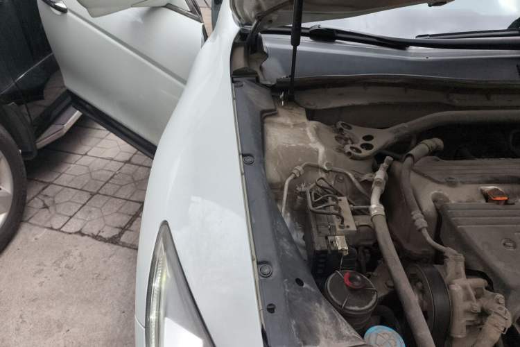Used Honda Crosstour 2014 2.4L Luxury Edition Engine Bay Right