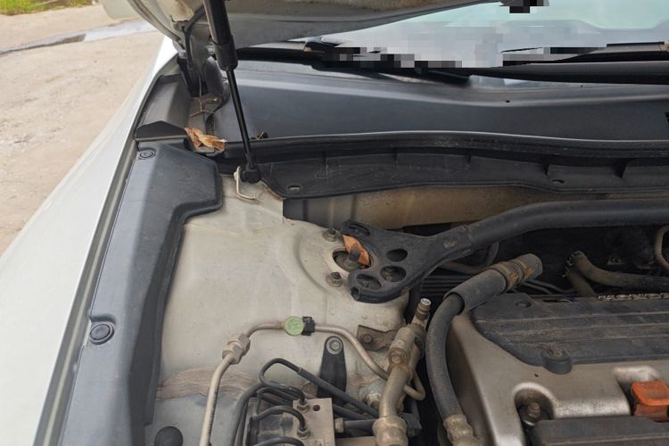 Used Honda Crosstour 2014 2.4L Luxury Edition Engine Bay Right