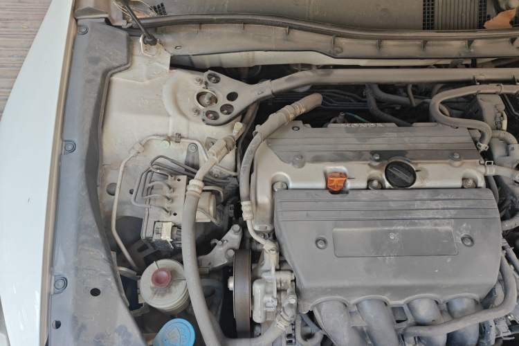 Used Honda Crosstour 2014 2.4L Luxury Edition Engine Bay Right