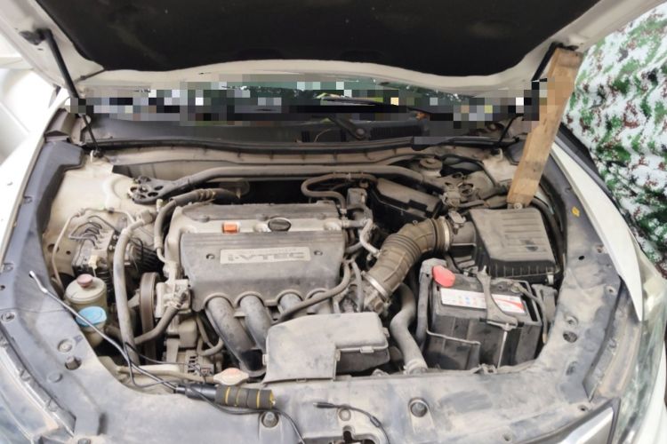 Used Honda Crosstour 2014 2.4L Luxury Edition Engine Bay