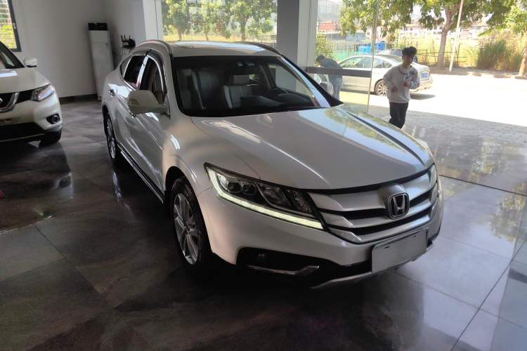 Used Honda Crosstour 2014 2.4L Luxury Edition Exterior 1