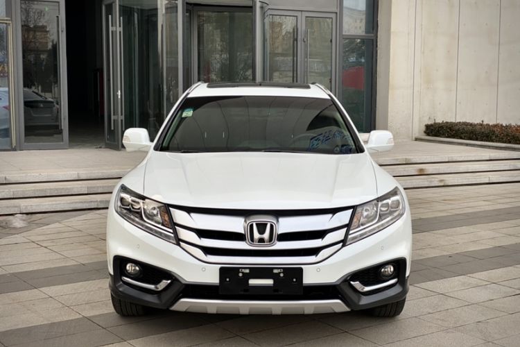 Used Honda Crosstour 2014 2.4L Luxury Edition Exterior 5