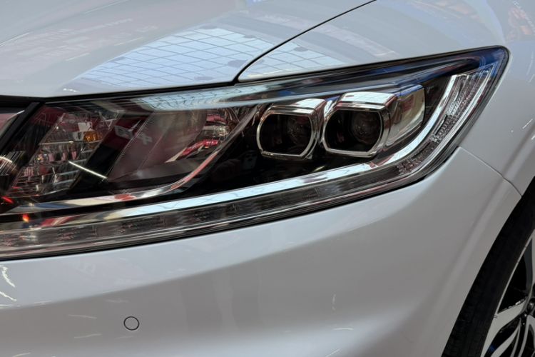Used Honda Crosstour 2014 2.4L Luxury Edition Exterior 7