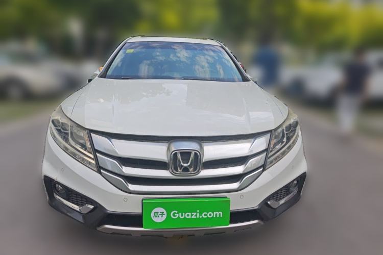 Used Honda Crosstour 2014 2.4L Luxury Edition Front