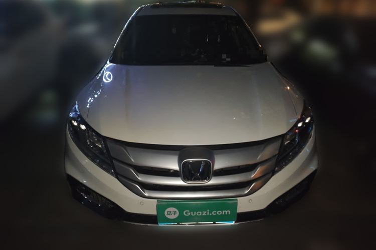 Used Honda Crosstour 2014 2.4L Luxury Navigation Edition Front