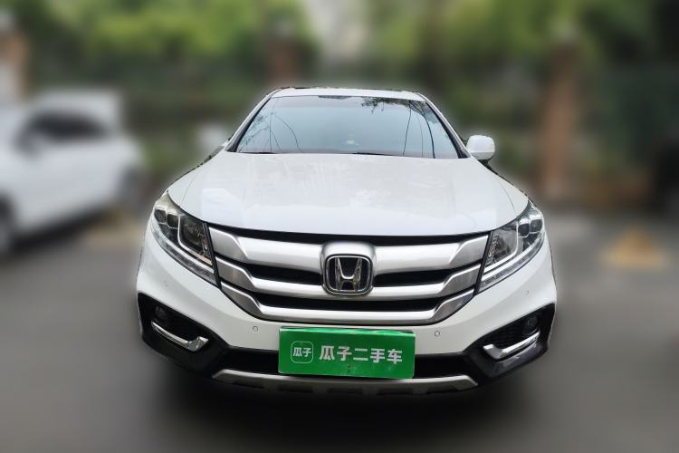 Used Honda Crosstour 2014 2.4L Luxury Edition Front