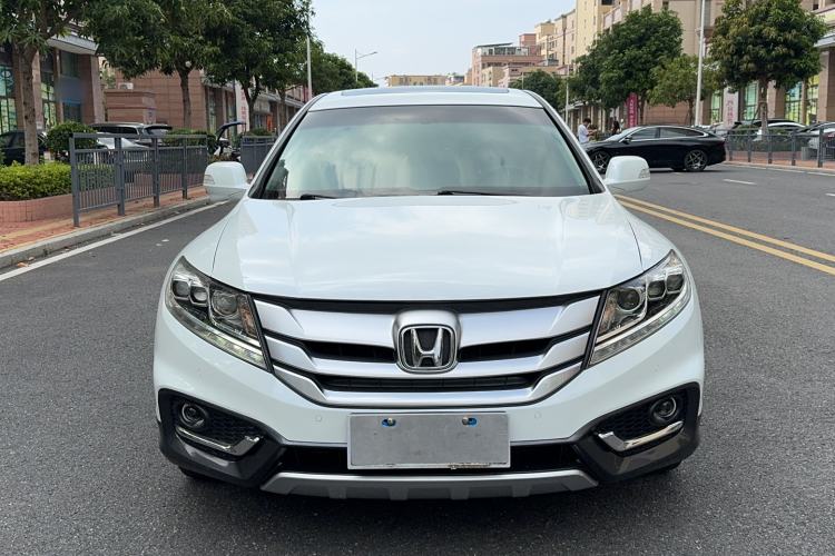 Used Honda Crosstour 2014 2.4L Luxury Edition Front