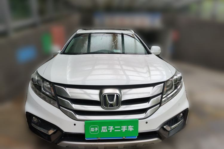 Used Honda Crosstour 2014 2.4L Luxury Edition Front