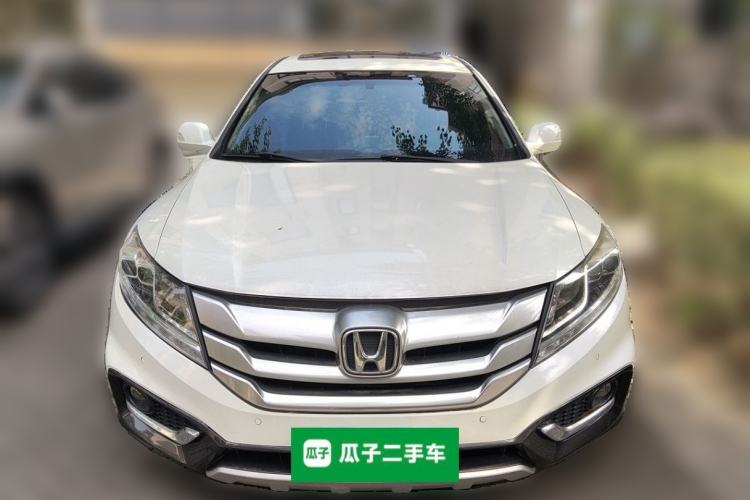 Used Honda Crosstour 2014 2.4L Luxury Edition Front