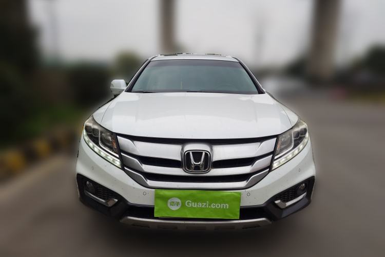 Used Honda Crosstour 2014 2.4L Luxury Edition Front