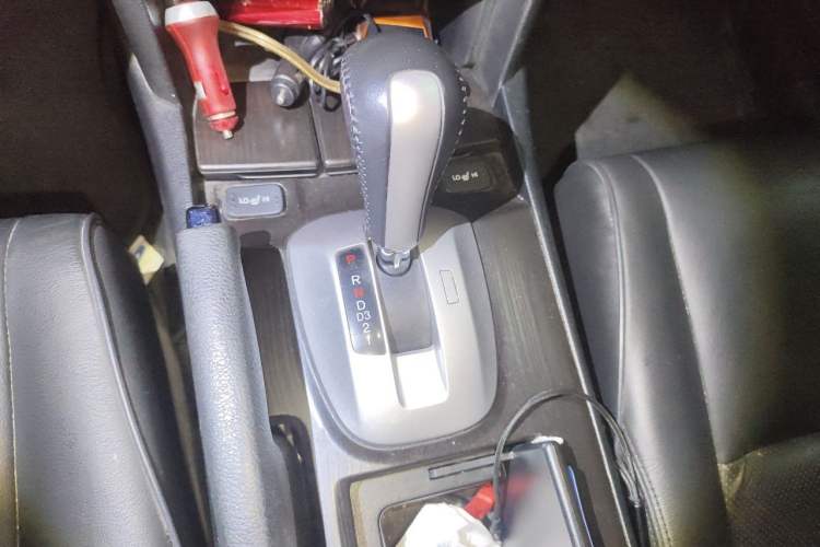 Used Honda Crosstour 2014 2.4L Luxury Edition Gear Lever