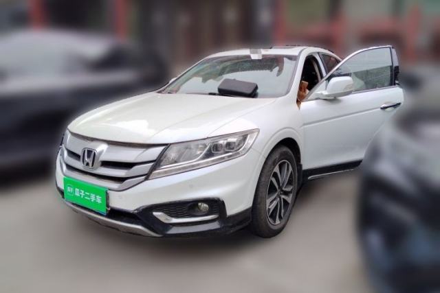 Used Honda Crosstour 2014 2.4L Luxury Edition