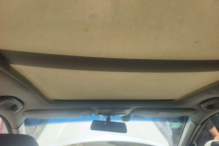 Used Honda Crosstour 2014 2.4L Luxury Edition Headliner