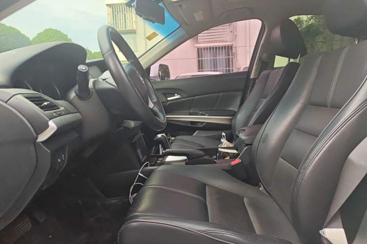 Used Honda Crosstour 2014 2.4L Luxury Edition Left Front Seat