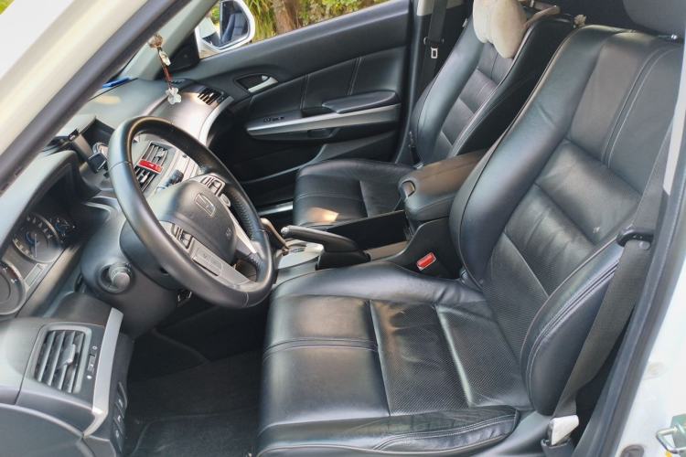 Used Honda Crosstour 2014 2.4L Luxury Edition Left Front Seat