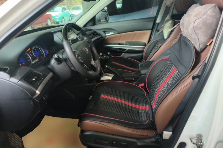 Used Honda Crosstour 2014 3.0L AWD Prestige Edition Left Front Seat