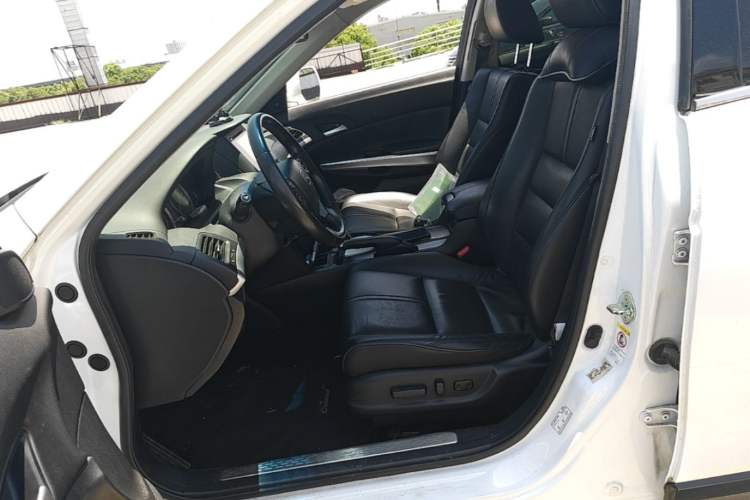 Used Honda Crosstour 2014 2.4L Luxury Edition Left Front Seat