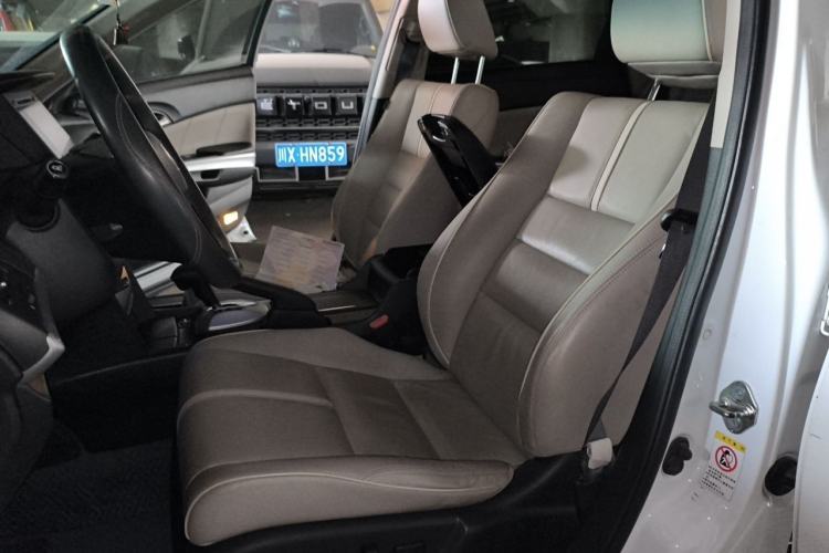 Used Honda Crosstour 2014 2.4L Luxury Edition Left Front Seat