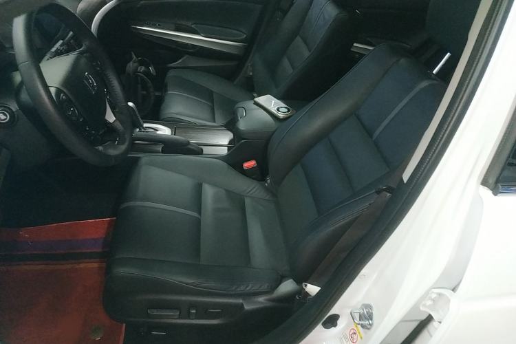 Used Honda Crosstour 2014 2.4L Luxury Edition Left Front Seat