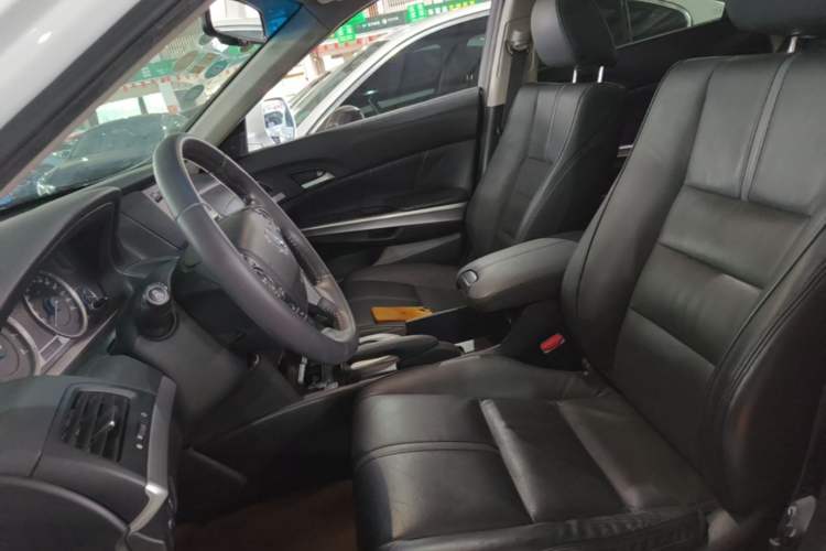 Used Honda Crosstour 2014 2.4L Luxury Edition Left Front Seat